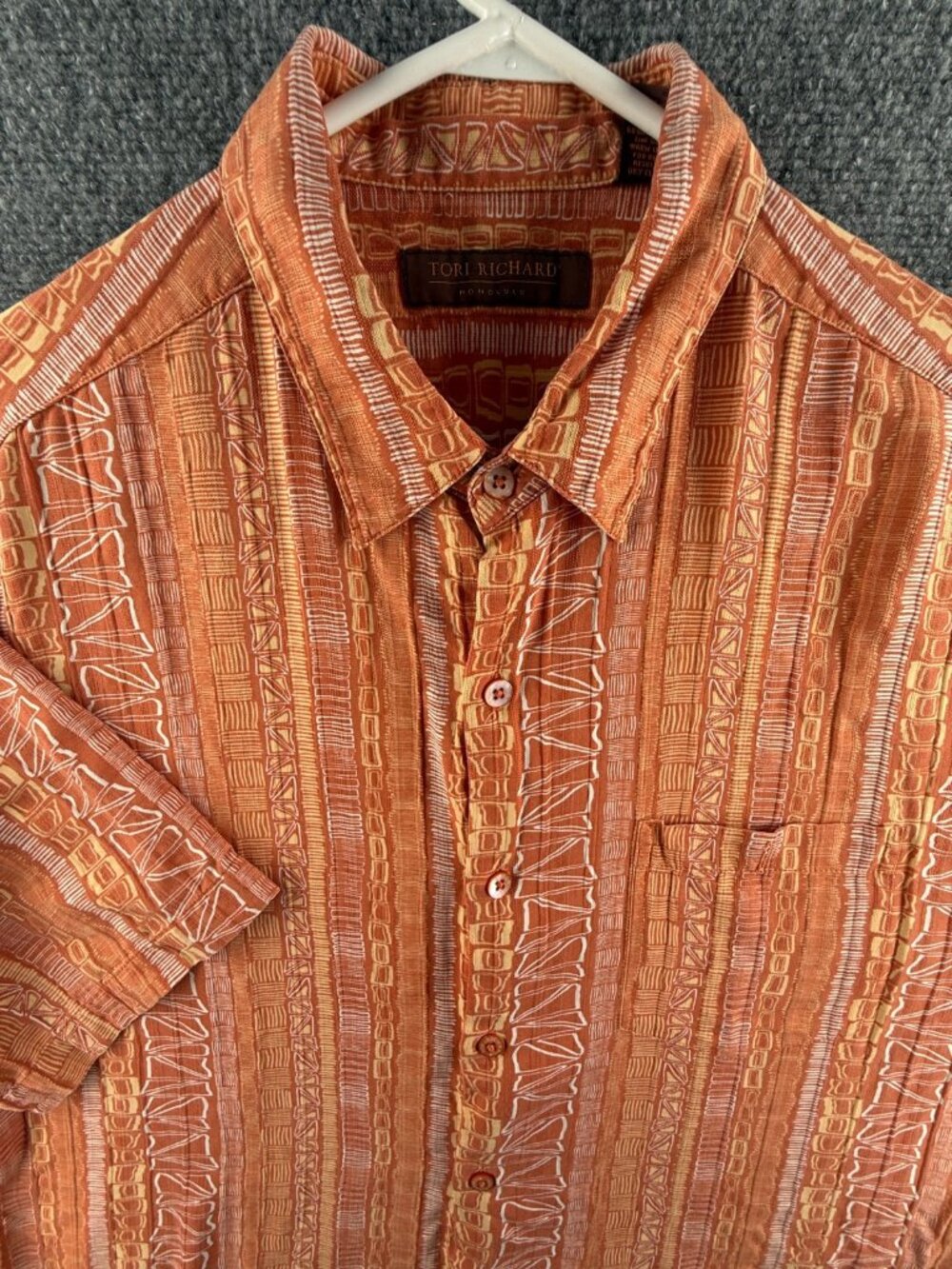 Tori Richard Button Up Shirt Men Orange Tiki Hawaiian Large Silk Lyocell Blend